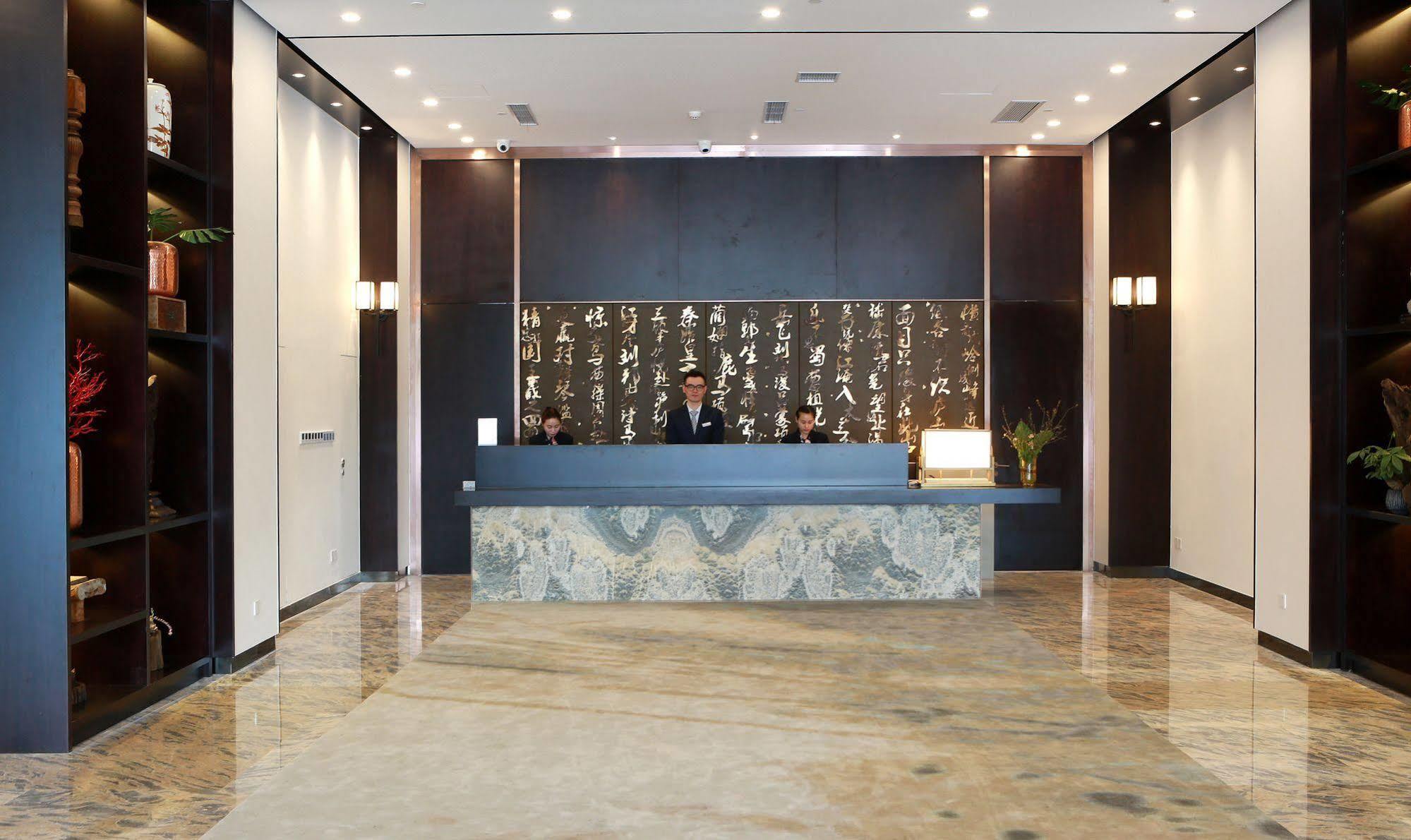 Benjoy Hotel - Jinqiao Branch Shanghai Exterior foto